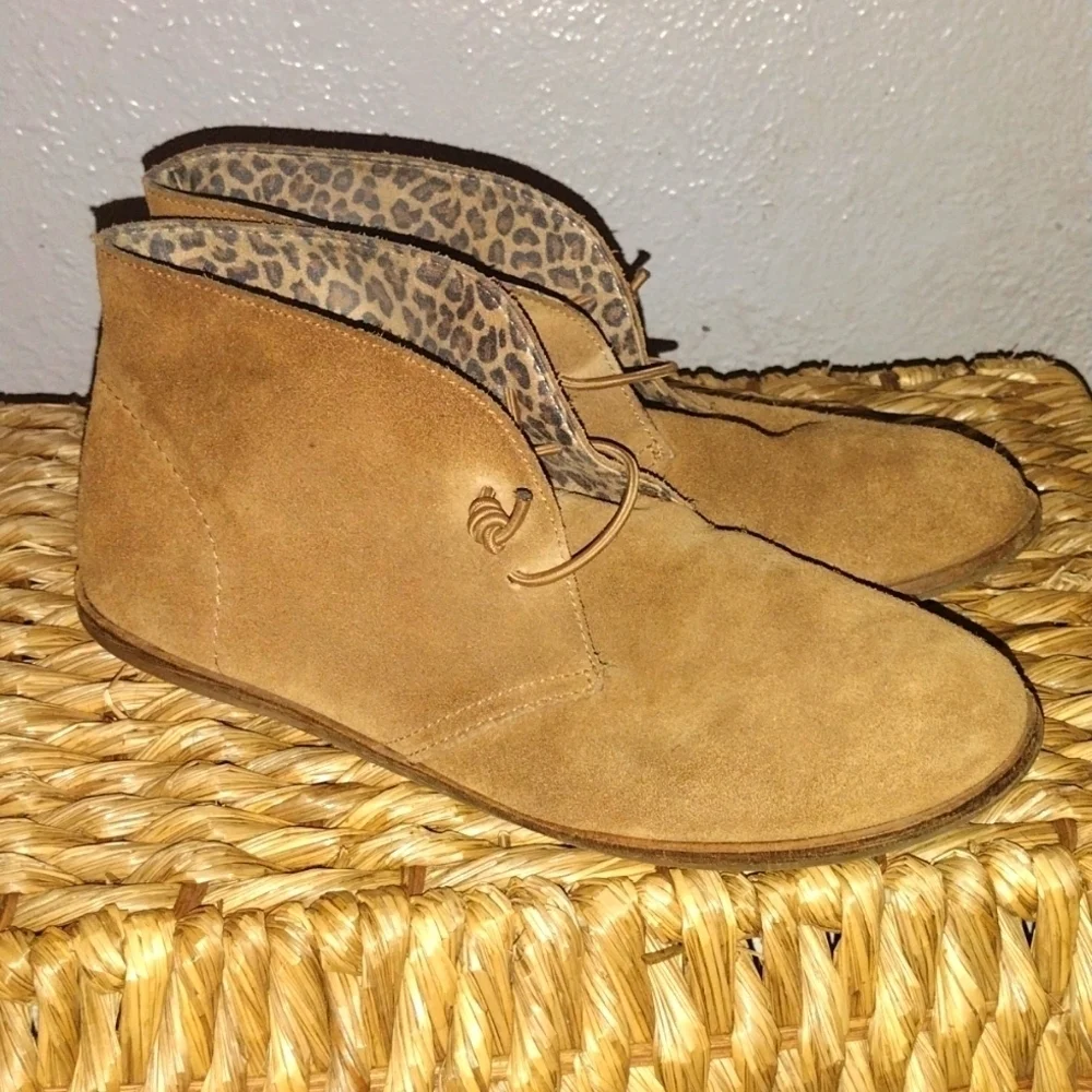 Tan Suede Ankle Boots Leopard Print Lining Chukka Ashbee Laceup Lucky Brand 8.5
